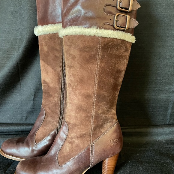 Brown suede Ugg boots size 6.5 - Picture 2 of 6